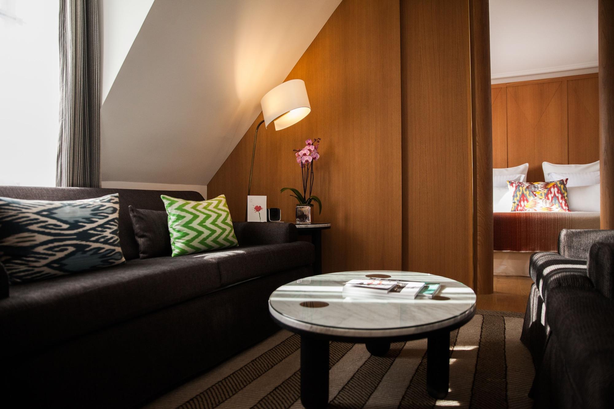 Hotel Vernet Champs Elysees Paris Exterior photo