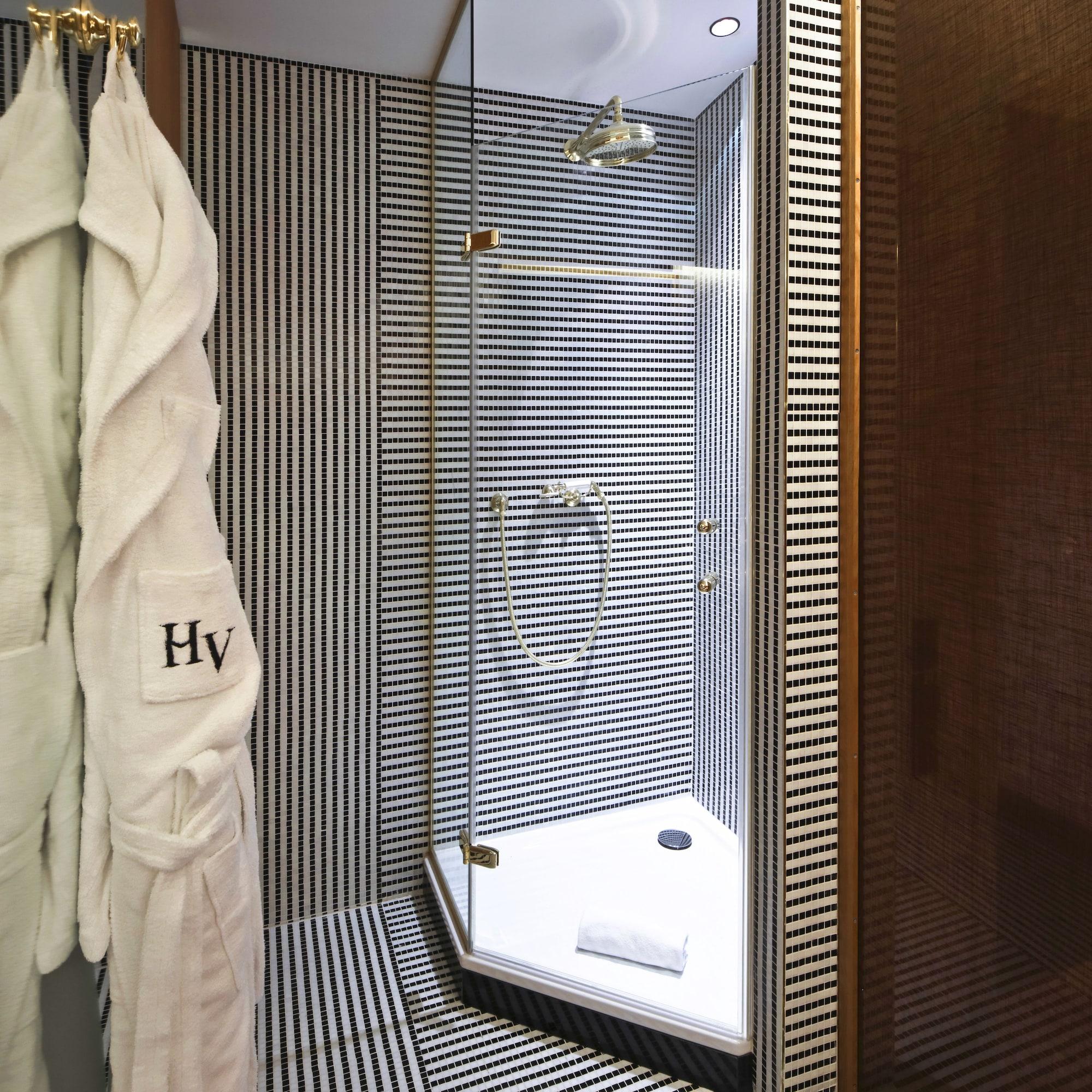 Hotel Vernet Champs Elysees Paris Exterior photo