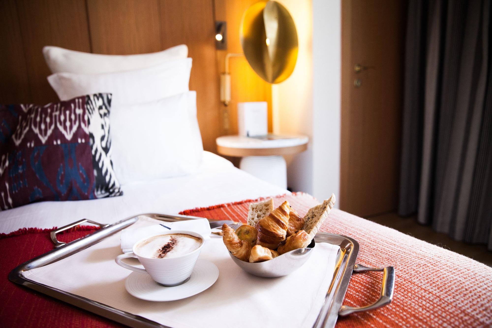 Hotel Vernet Champs Elysees Paris Exterior photo